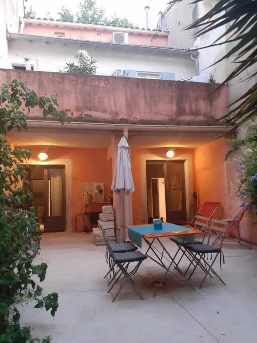 Arlette La Petite Maison Arlesienne Zewnętrze zdjęcie